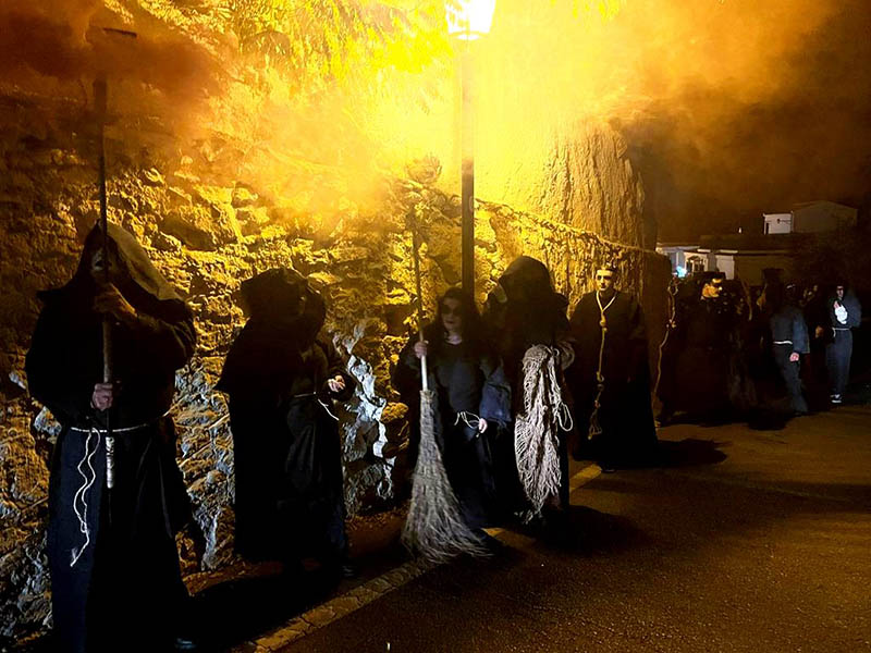 Noche de las Brujas (Halloween) - Soportújar