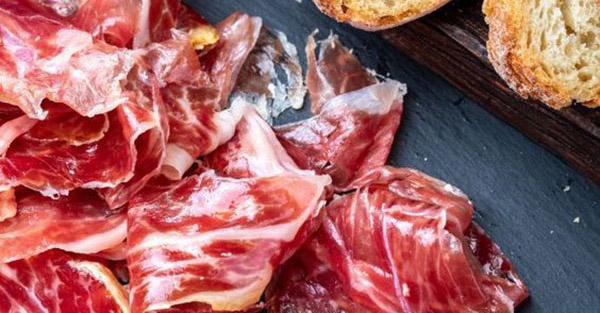 Degustación de Jamón Vallejo - Qué hacer en Trevélez