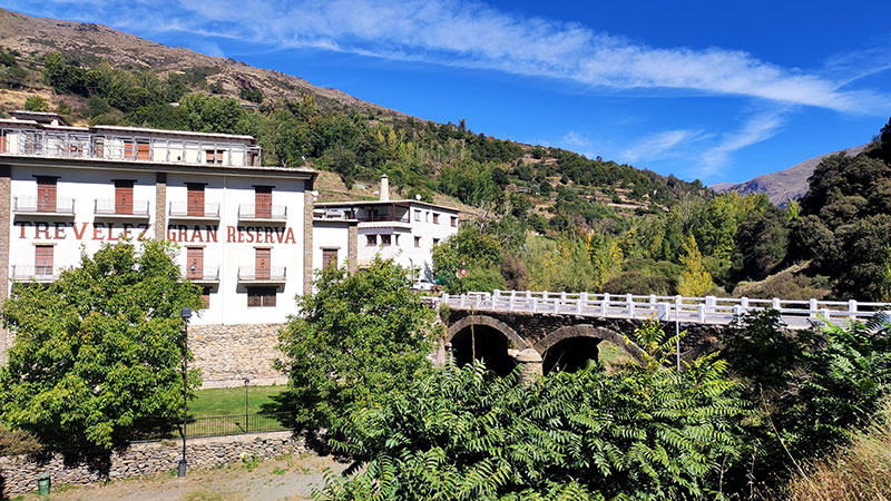 Vistas del Puente del Río Trevélez - Qué ver en Trevélez