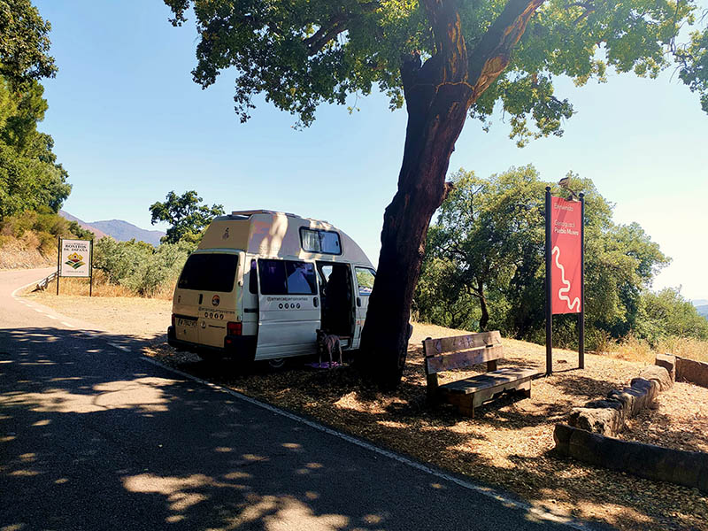 Lugar de pernocta en Camper o autocaravana en Genalguacil